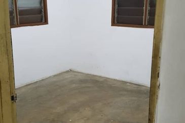 FREEHOLD Pangsapuri Semarak, Persiaran Setia Prima, Seksyen U13, Setia Alam, Selangor