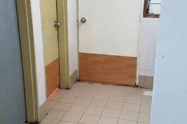 FREEHOLD Pangsapuri Semarak, Persiaran Setia Prima, Seksyen U13, Setia Alam, Selangor