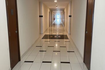 Dua Sentral Residential Tower