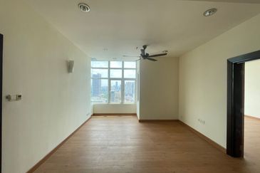 Dua Sentral Residential Tower