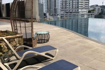 Dua Sentral Residential Tower