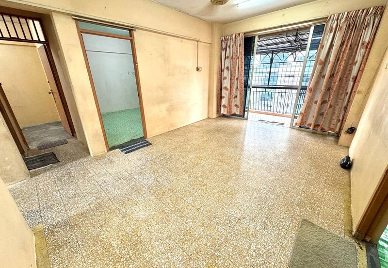 Flat PKNS, Kampung Kerinchi