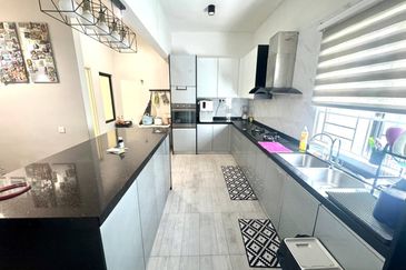 Aronia @ Bandar Tasik Kesuma