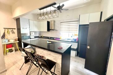 Aronia @ Bandar Tasik Kesuma