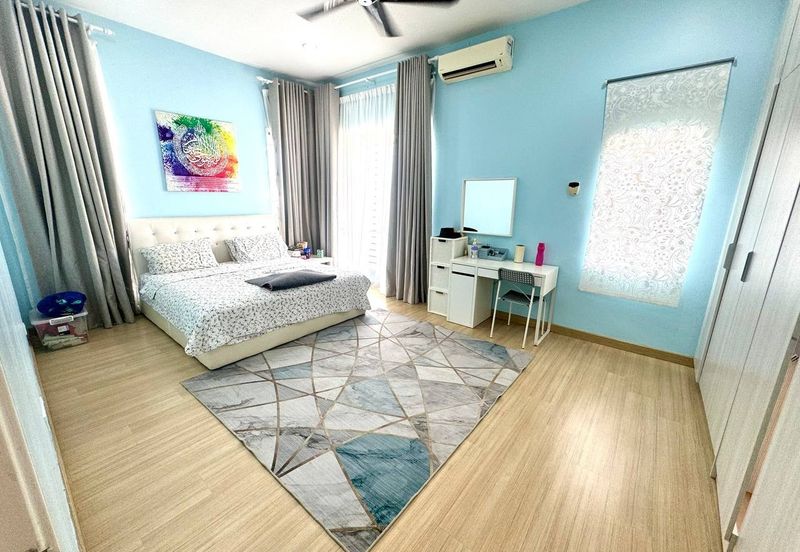 Aronia @ Bandar Tasik Kesuma