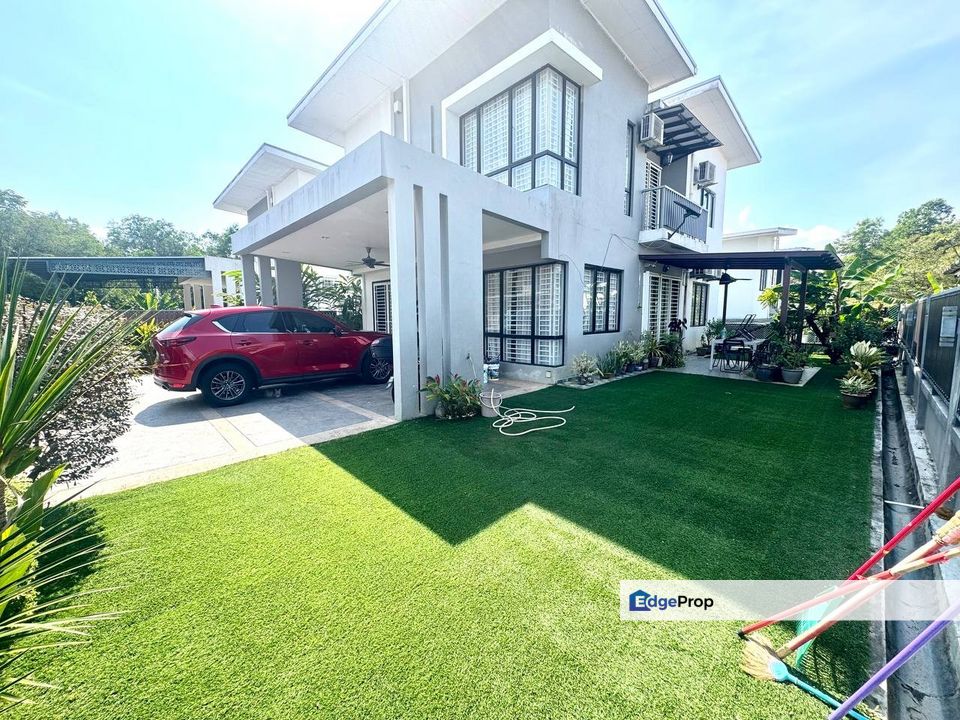 For Sale: Double Storey Semi-D Bandar Tasik Kesuma (Aronia) Semenyih, Selangor, Semenyih