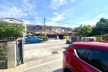 Aronia @ Bandar Tasik Kesuma