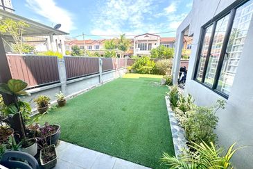 Aronia @ Bandar Tasik Kesuma