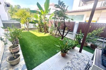 Aronia @ Bandar Tasik Kesuma