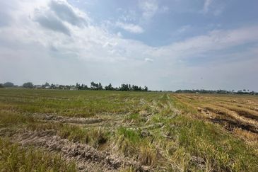 Taman Emas, Seberang Perai