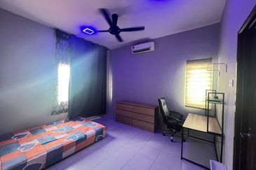 Seksyen 32, Shah Alam