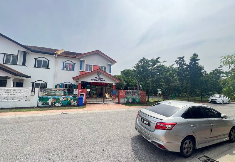 Seksyen 32, Shah Alam