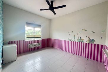 Seksyen 32, Shah Alam