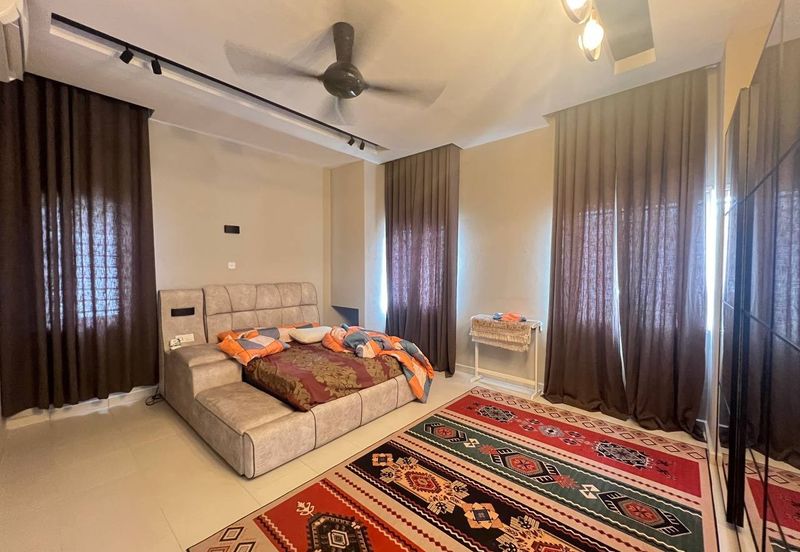 Seksyen 32, Shah Alam