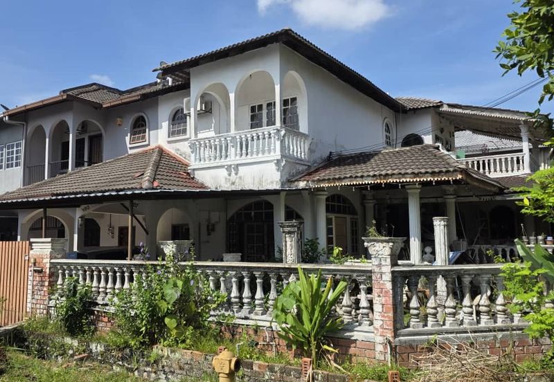 SL7, Bandar Sungai Long