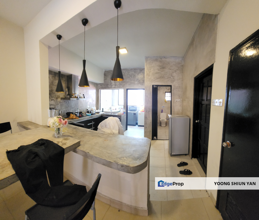 3sty Terrace House for Sale at Sri Mawar, Kayu Ara, Selangor, Kayu Ara