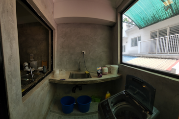 3sty Terrace House for Sale at Sri Mawar, Kayu Ara