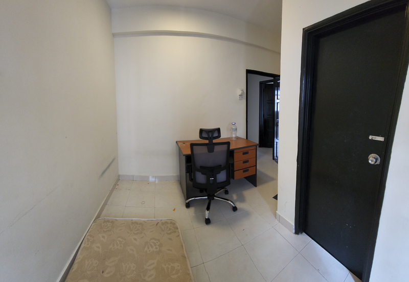 3sty Terrace House for Sale at Sri Mawar, Kayu Ara