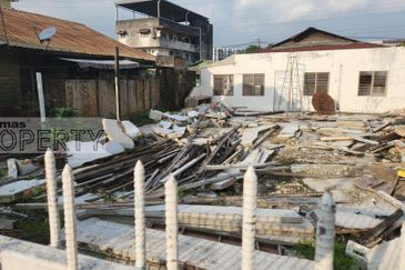 Rectangular Bungalow Land @ PJU 1 (Kampung Cempaka)