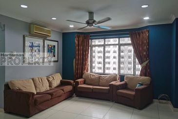 Pool View 1036sf Unit @ Kelana Puteri Condo, Kelana Jaya