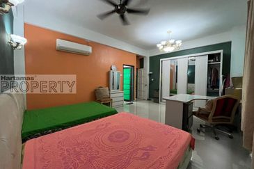 Very Spacious 3486sqft Renovated Unit @ Tiara Kelana Condo, SS7 Kelana Jaya PJ