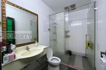 Very Spacious 3486sqft Renovated Unit @ Tiara Kelana Condo, SS7 Kelana Jaya PJ