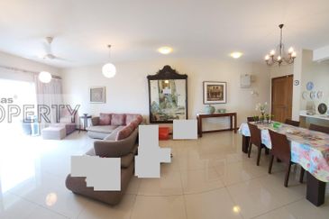 Renovated 1765sf Unit @ Li Villas Condo, Section 16 PJ