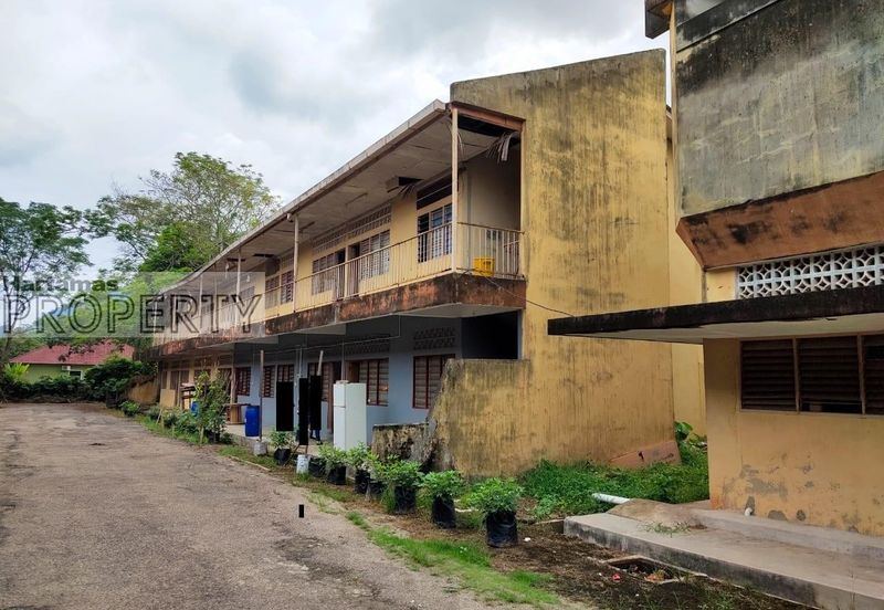 Land with Buildings @ Pulau Sebang, Alor Gajah, Melaka