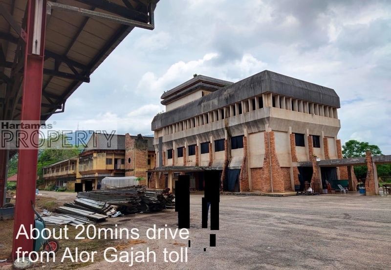 Land with Buildings @ Pulau Sebang, Alor Gajah, Melaka