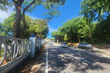 Land for Sale (Zoned for Commercial) @ Bandar Bukit Baru, Melaka Tengah