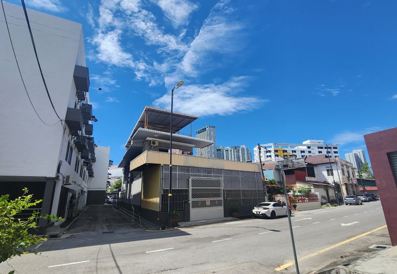 4sty Freehold Shoplot @ Jalan Portugis (near Jalan Kubu and Jonker Walk/Street), Melaka