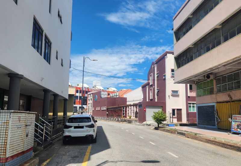 4sty Freehold Shoplot @ Jalan Portugis (near Jalan Kubu and Jonker Walk/Street), Melaka