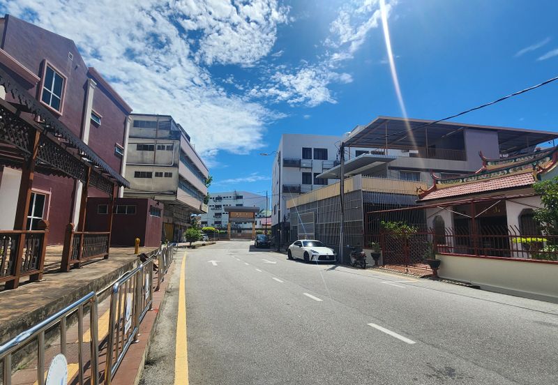 4sty Freehold Shoplot @ Jalan Portugis (near Jalan Kubu and Jonker Walk/Street), Melaka