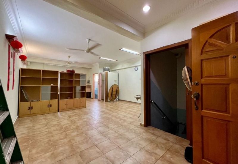 4sty Freehold Shoplot @ Jalan Portugis (near Jalan Kubu and Jonker Walk/Street), Melaka