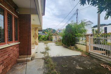 2sty Bungalow, Off Jalan Parameswara @ Bandar Hilir, Melaka