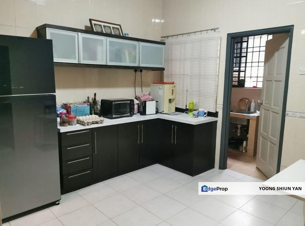 Renovated and Furnished 3sty Terrace House @ Sri Mawar, Kayu Ara, PJ, Selangor, Kayu Ara