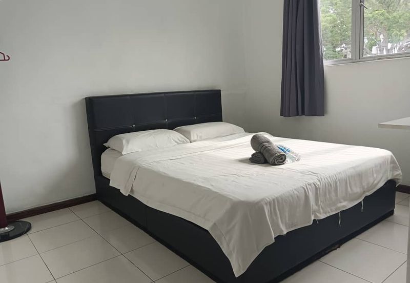 Freehold Residential Land with 3sty Building (Operating as Budget Hotel) @ Klebang Besar, Melaka Tengah