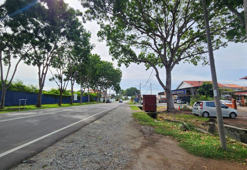 Freehold Residential Land with 3sty Building (Operating as Budget Hotel) @ Klebang Besar, Melaka Tengah