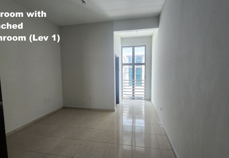 3sty Link House, 7r6b @ Taman Kota Syahbandar, Kota Laksamana