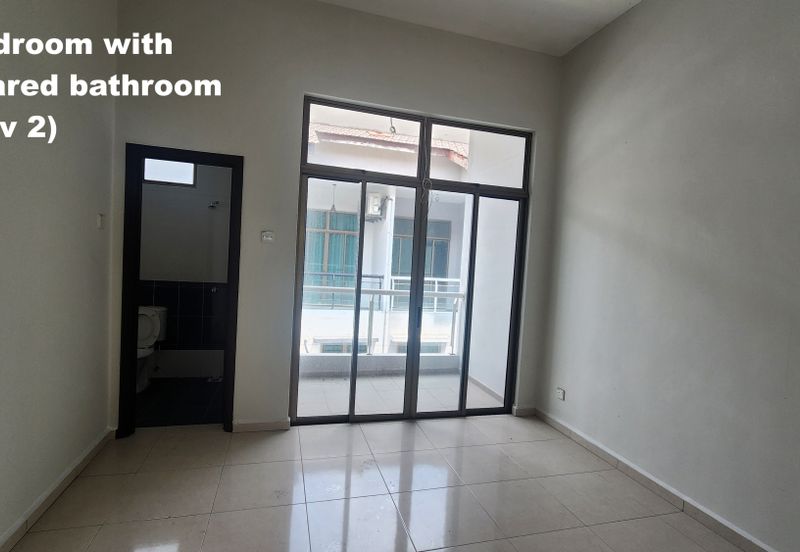 3sty Link House, 7r6b @ Taman Kota Syahbandar, Kota Laksamana