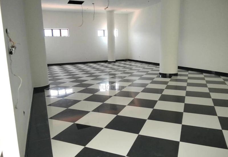 Hotel Building in a Fast Developing Area @ Pusat Perniagaan Kota Syahbandar, Kawasan Bandar VI