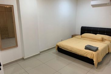 Renovated and Furnished Unit @ Pasir Mutiara Condo, Ujong Pasir