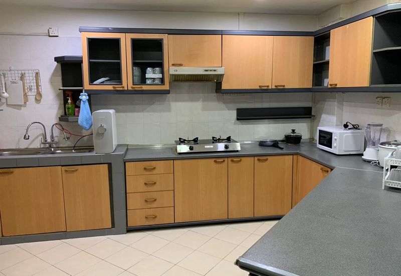 Renovated and Furnished Unit @ Pasir Mutiara Condo, Ujong Pasir