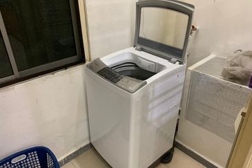 Renovated and Furnished Unit @ Pasir Mutiara Condo, Ujong Pasir