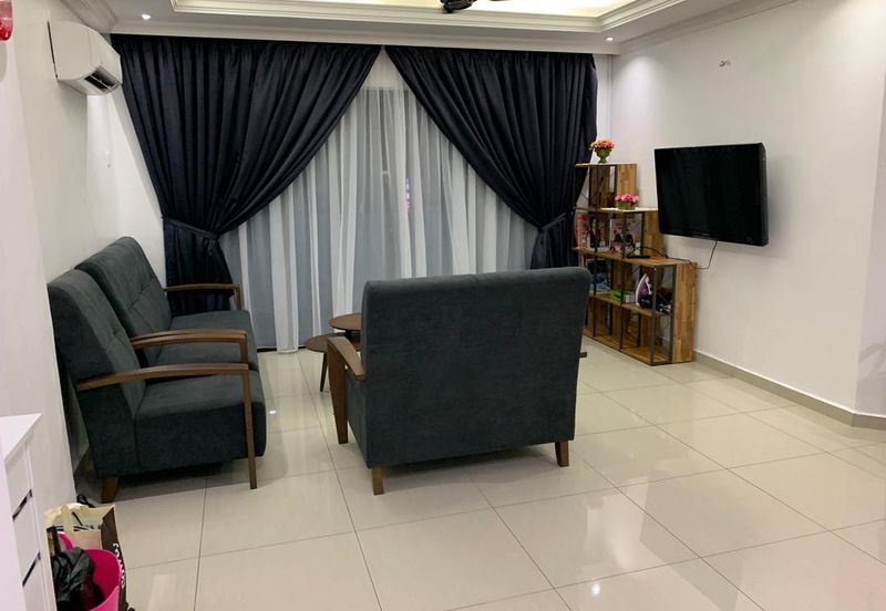 Renovated and Furnished Unit @ Pasir Mutiara Condo, Ujong Pasir