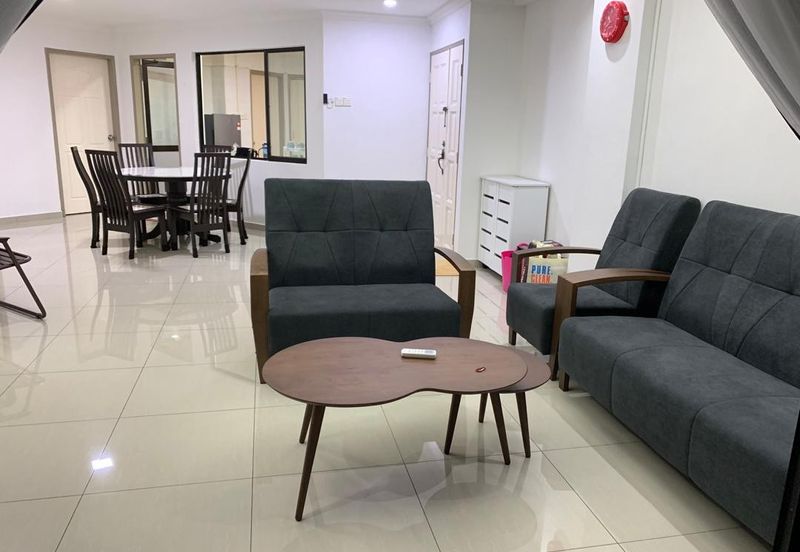 Renovated and Furnished Unit @ Pasir Mutiara Condo, Ujong Pasir