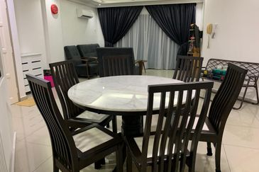 Renovated and Furnished Unit @ Pasir Mutiara Condo, Ujong Pasir