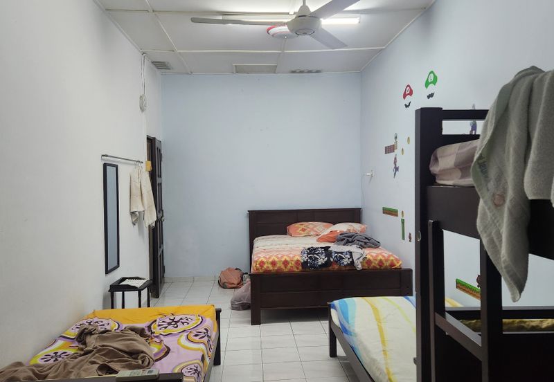 2 Adjacent Units of 1sty Semi-D Houses, Suitable as Homestay/Airbnb @ Malim Jaya, Bachang