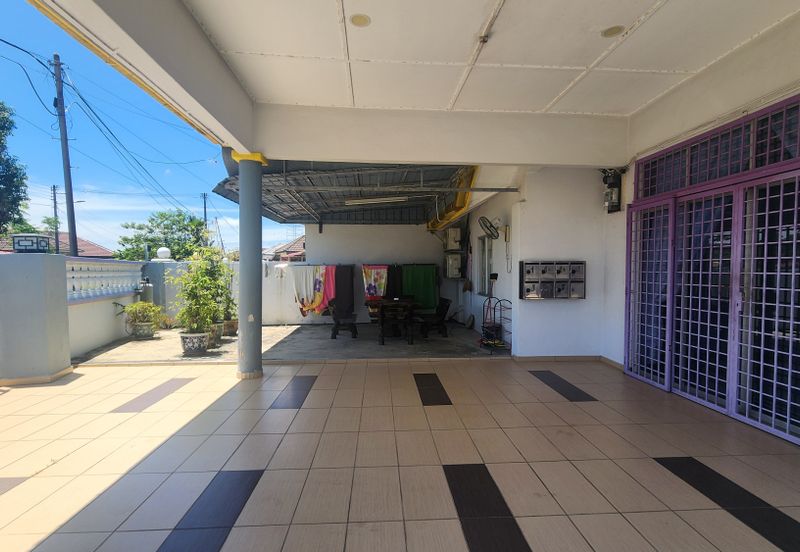 2 Adjacent Units of 1sty Semi-D Houses, Suitable as Homestay/Airbnb @ Malim Jaya, Bachang