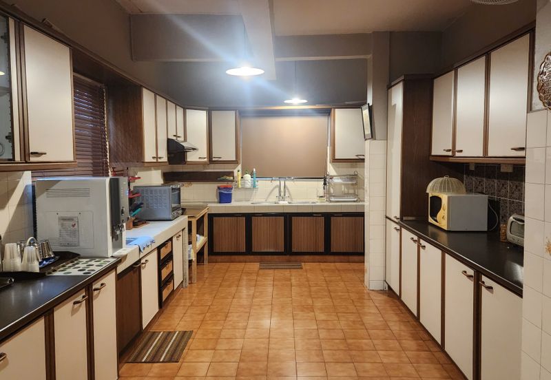 Spacious 2sty Nlot Terrace House @ SS5A, Kelana Jaya, PJ